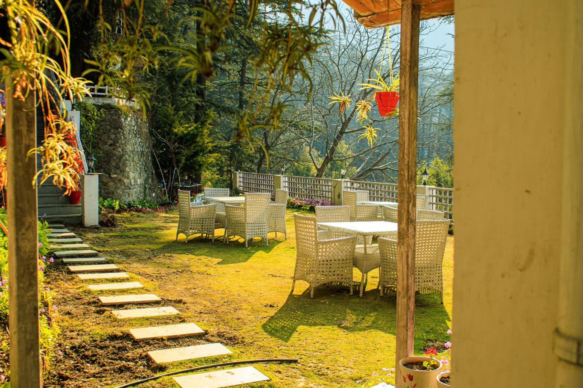 Whispering Pines Shimla Exterior photo