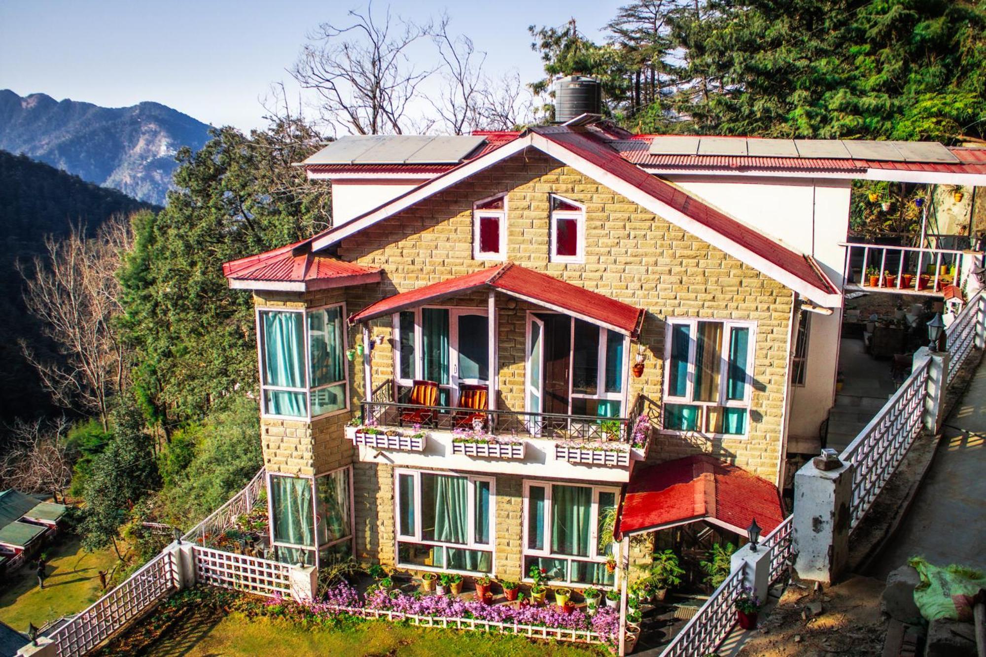Whispering Pines Shimla Exterior photo